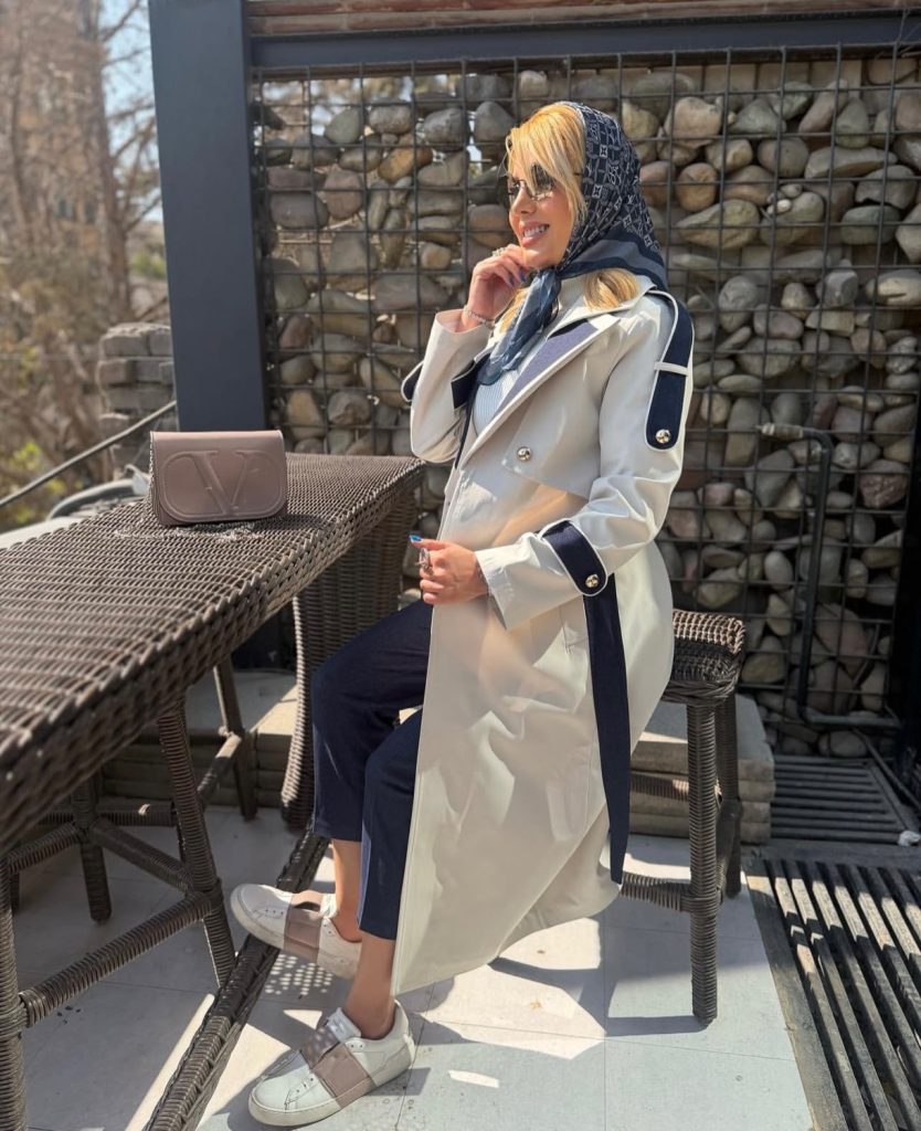 بارونی کتان و‌جین